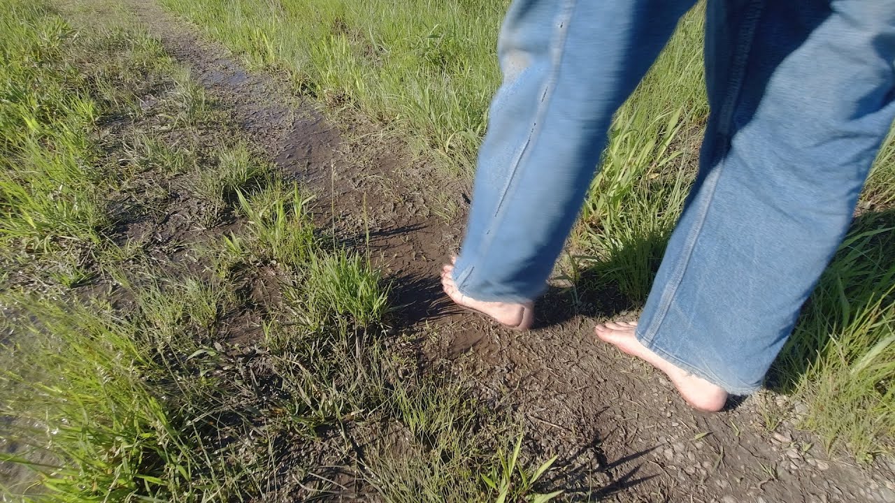End of May Barefoot Hike Through the Prairie