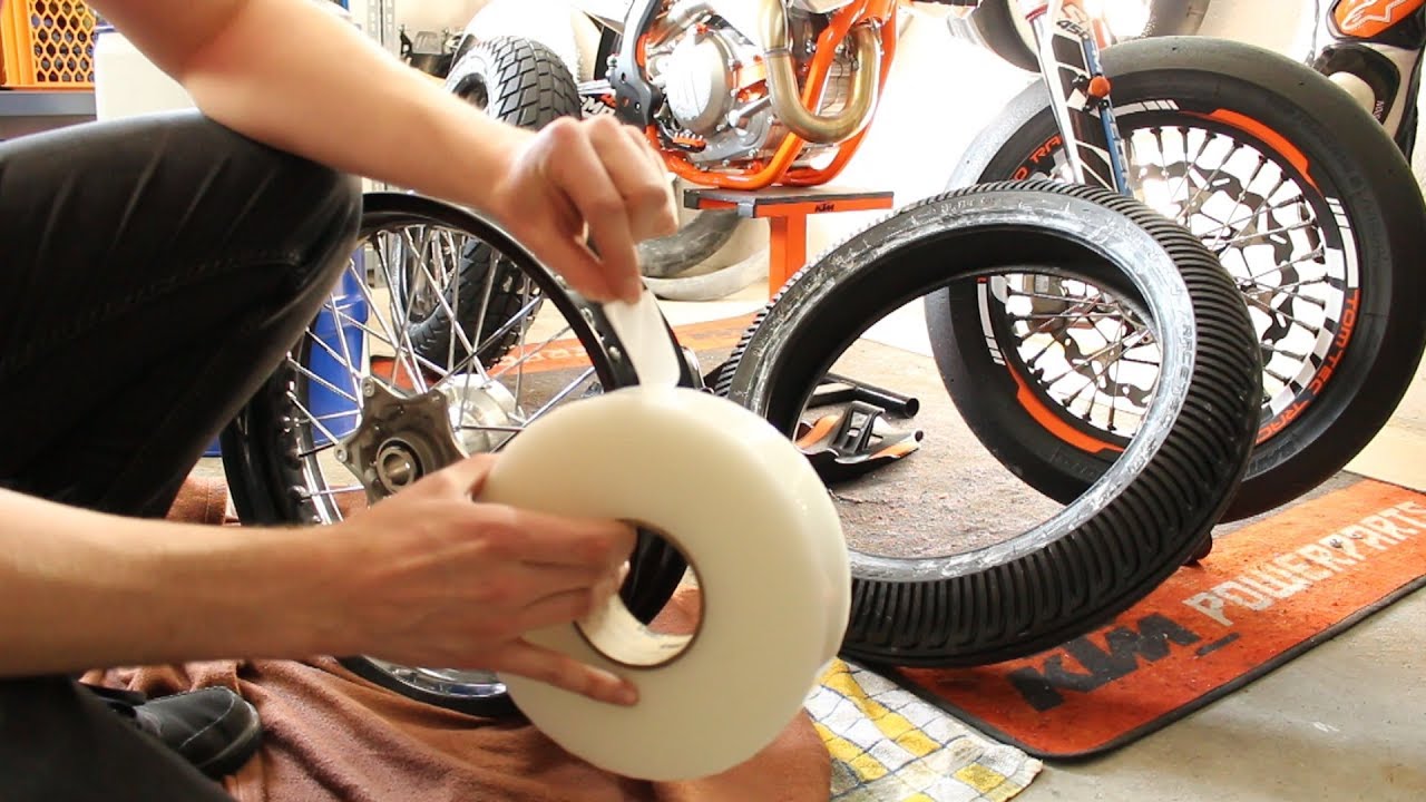 Felgen selbst auf Tubeless nachrüsten // Supermoto Felgen schlauchlos Umbau // Sumo fighters