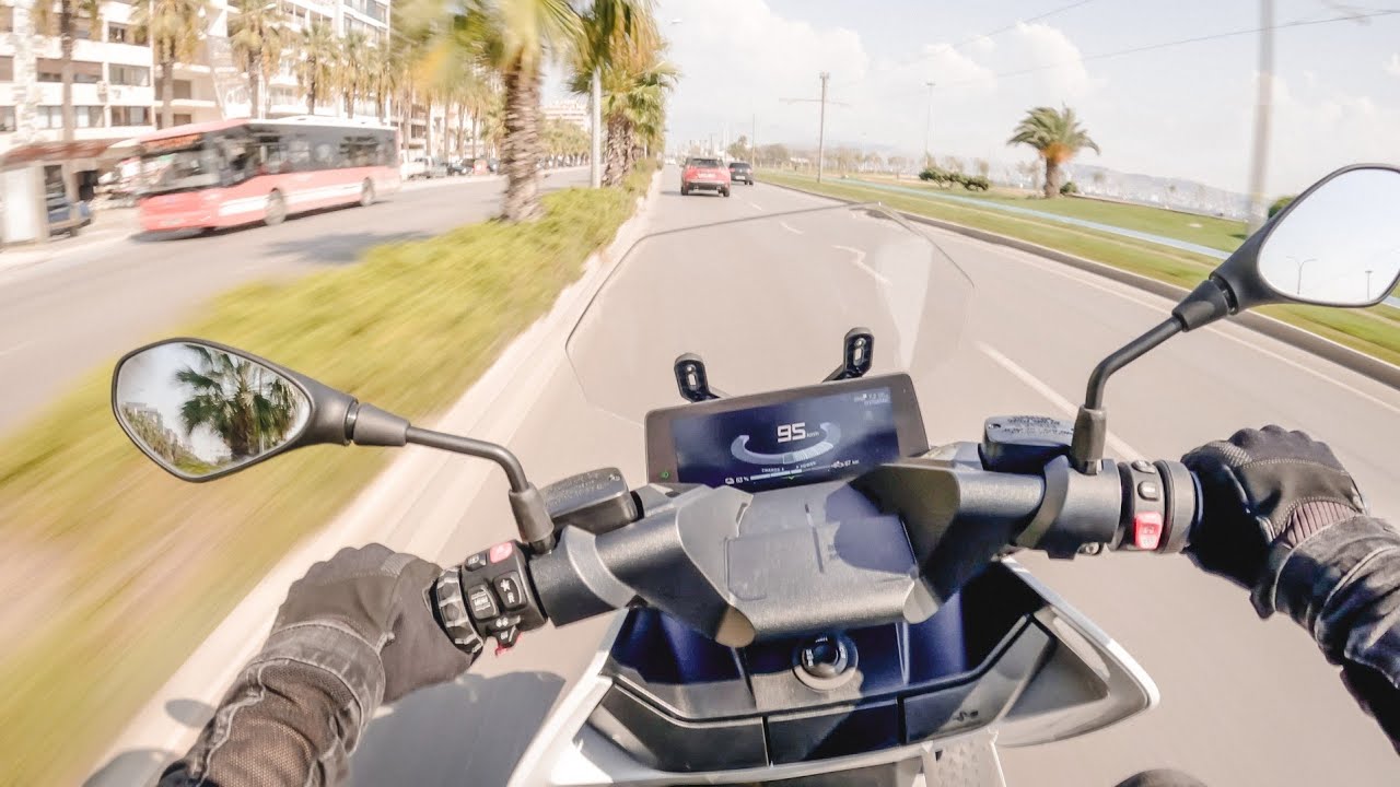 🏍️BMW CE 04 - Тест-драйв - POV и RAW - Электроскутер - Моторлу Фланор