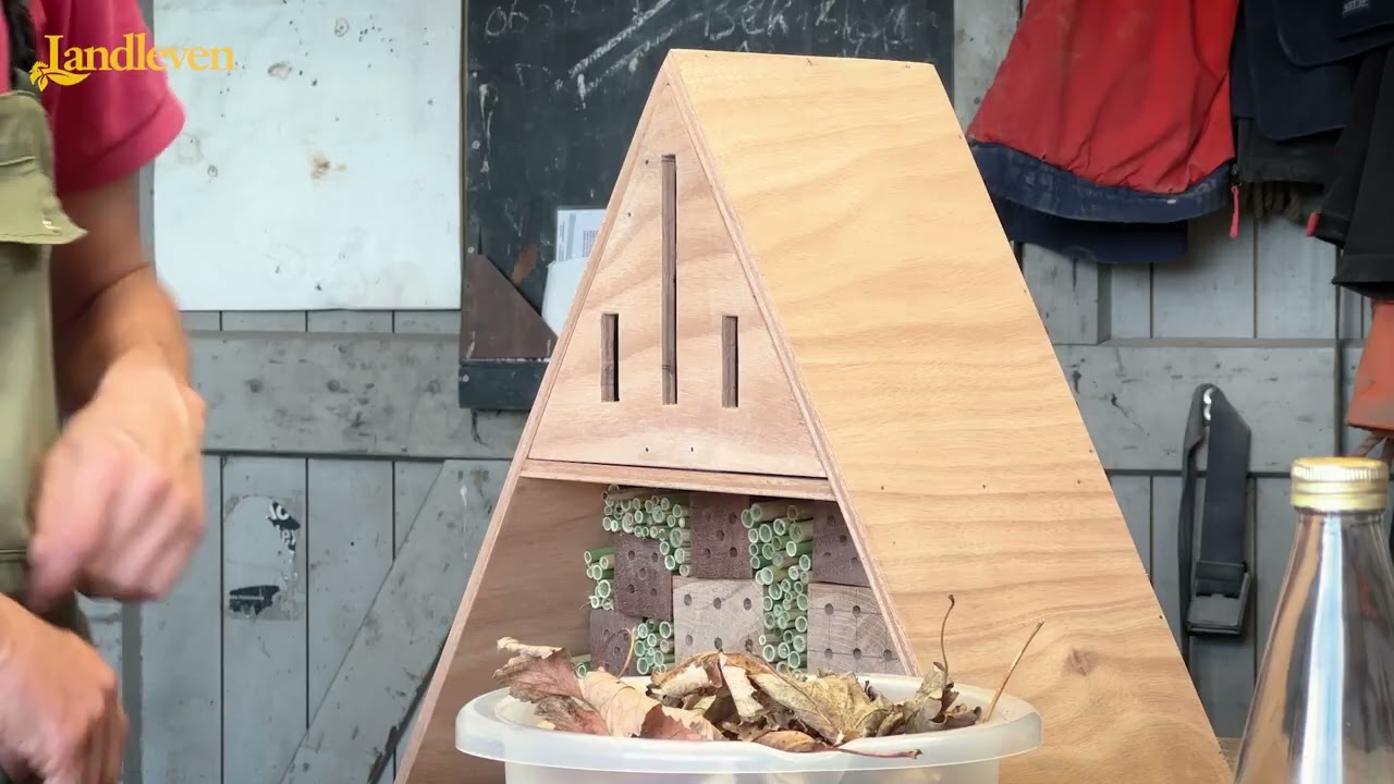 Maak een insectenhotel