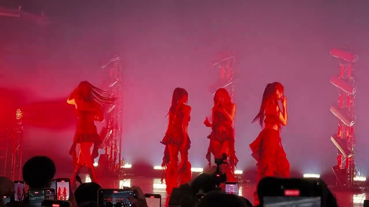 KISS OF LIFE - MIDAS TOUCH - MILAN 20/02/2025