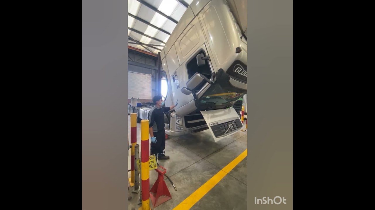 TUTORIAL COMO BASCULAR LA CABINA DE UN CAMION