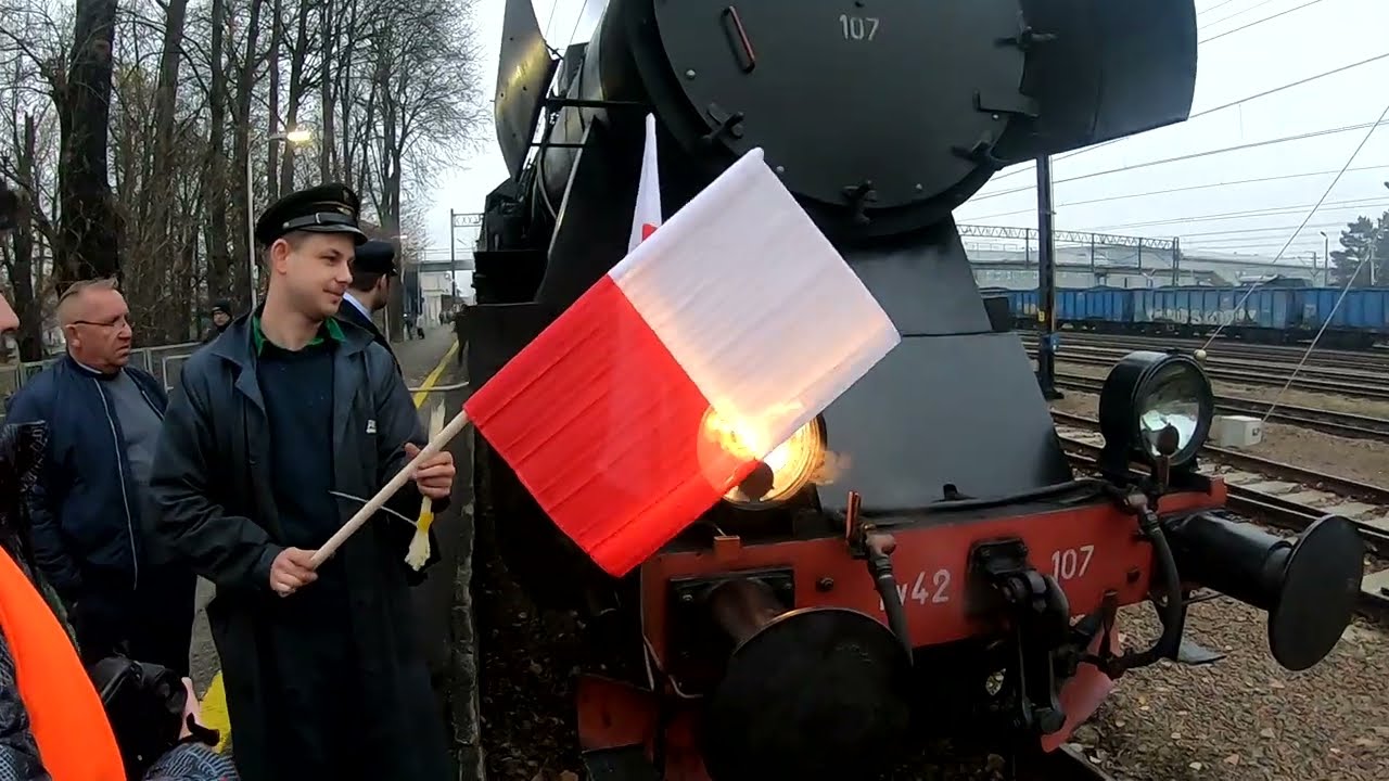 Pociąg Retro Wolności 2025 na Święto Niepodległości - Parowóz Ty42-107 - Część 1A - brakujące ujęcia