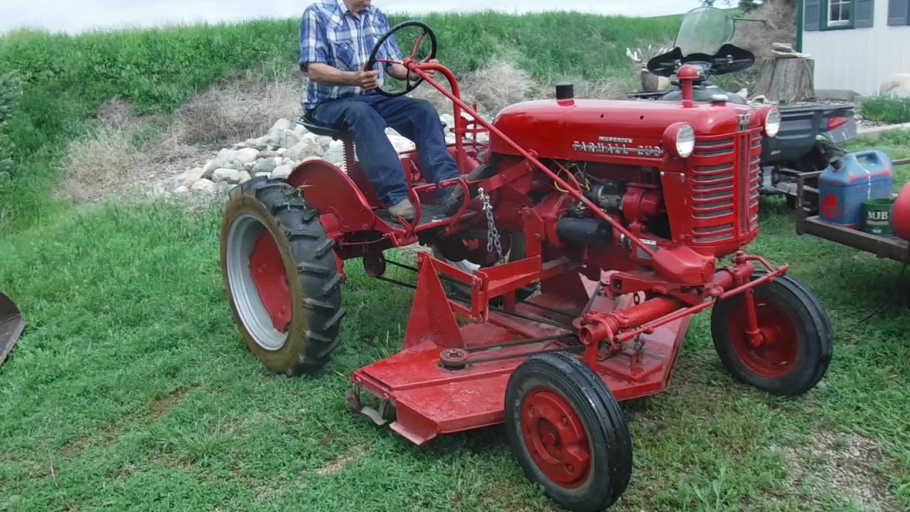 1949 McCormick Farmall Cub 2wd Tractor W/ IH Danco 5' Mower Deck