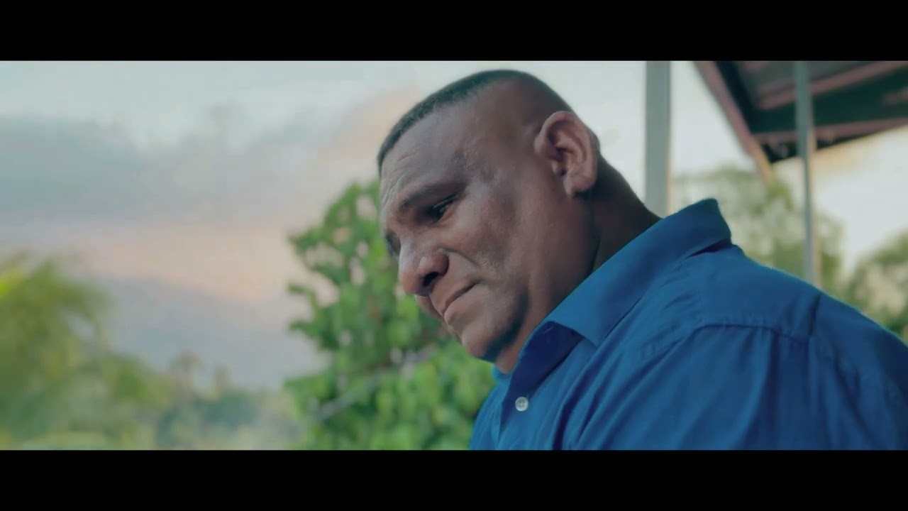 Examiname - Hector Fuentes (Video Oficial) 4K