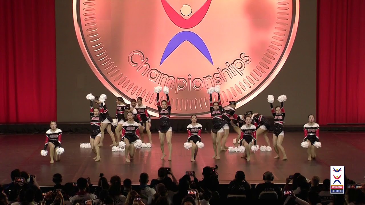 Team Japan [2019 Team Freestyle Pom Finals]