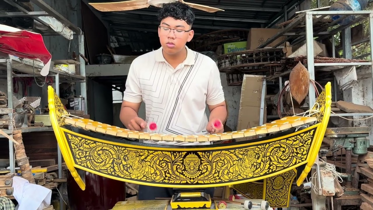 បទ​ ៖​ បាធំ​ (បឋម)