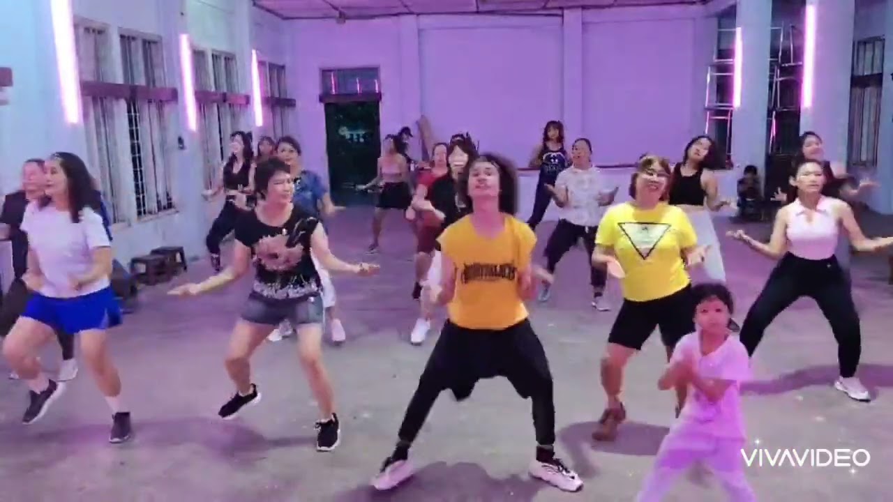 🎤#Karaoke. He. Lay Zumba Dance Smile Zumba Class 