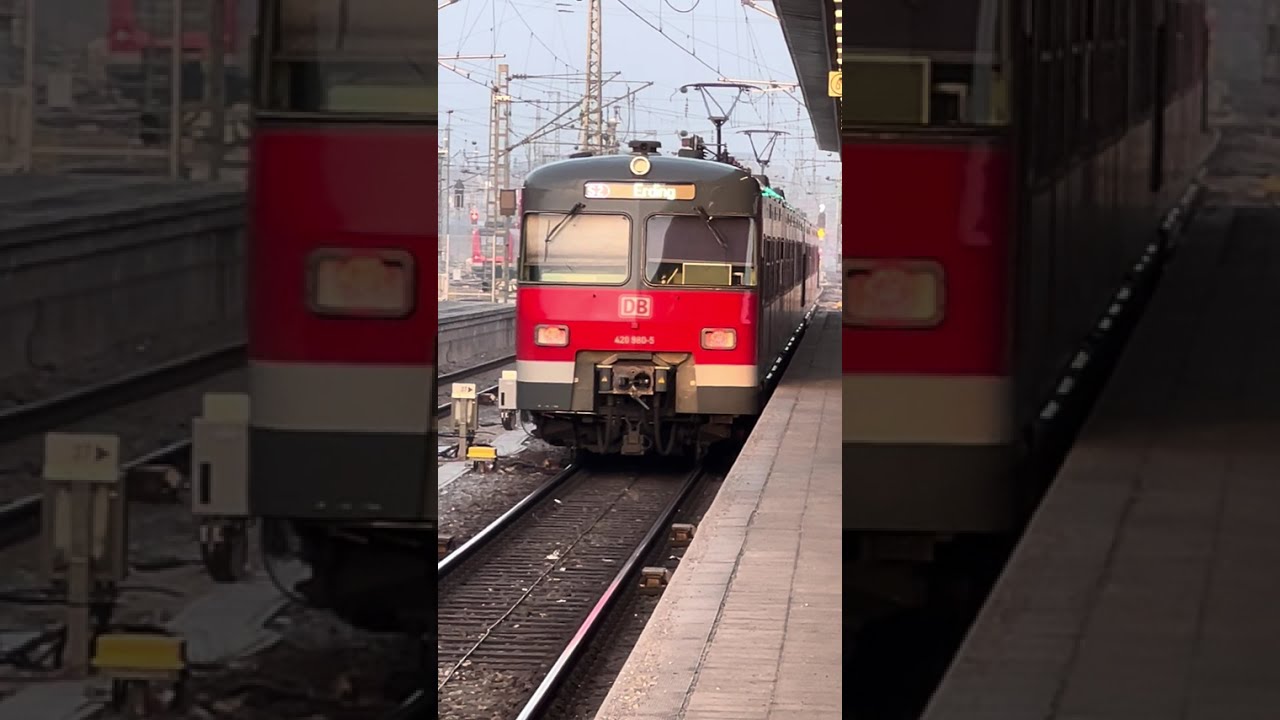 München ET 420 mitfahrt von stachus nach Ostbahnhof,wo man türen per Knopf zumacht 👍