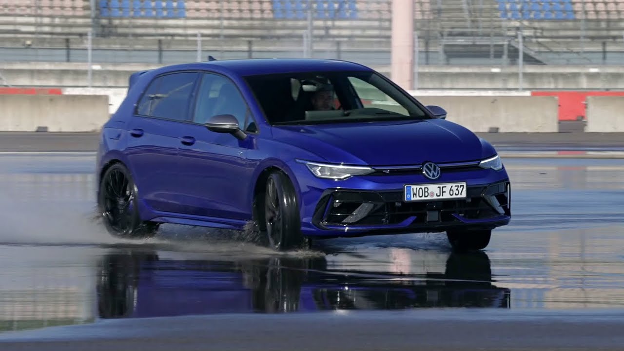 2025 Volkswagen Golf R MK8.5 - Handling Parcours