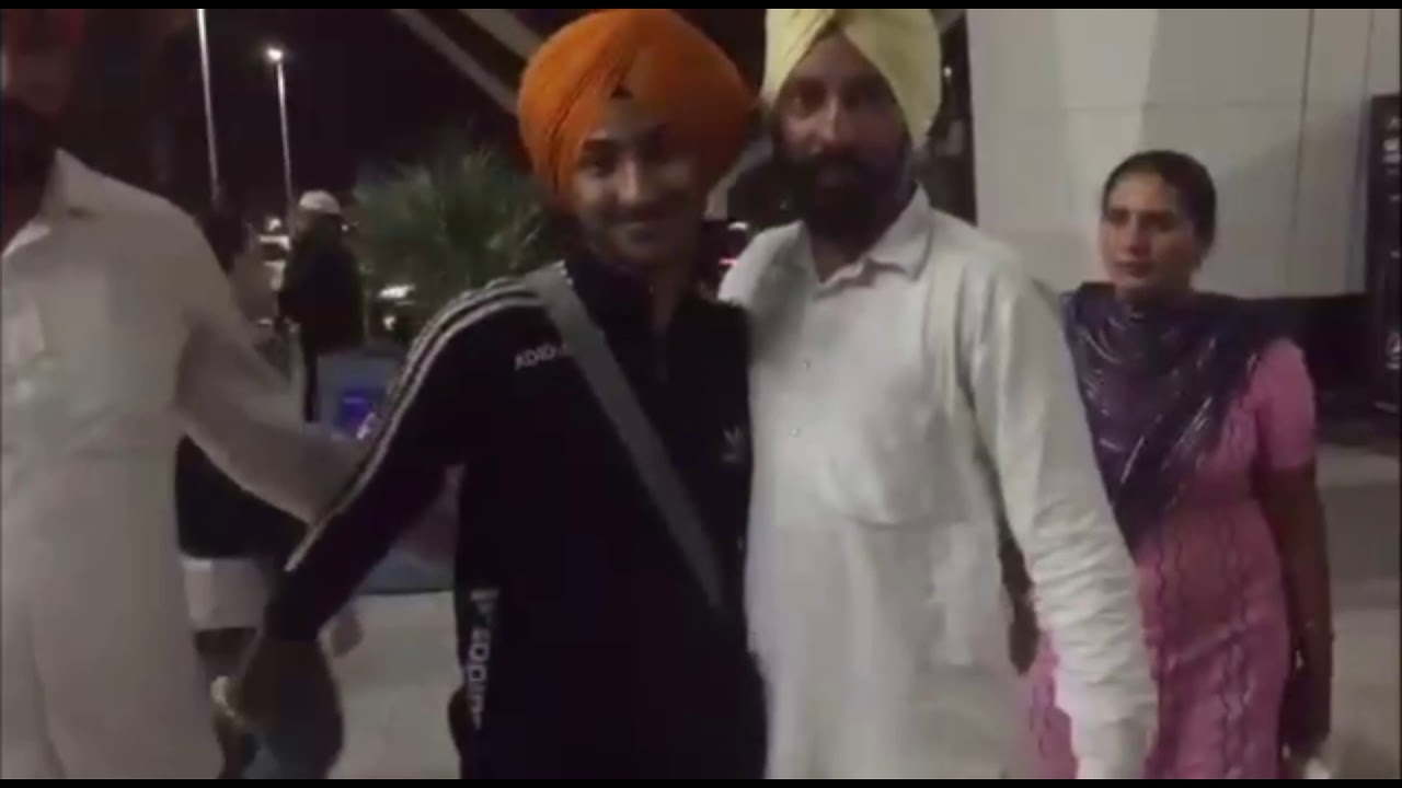 #Punjab to #Toronto punjabi student going canada.