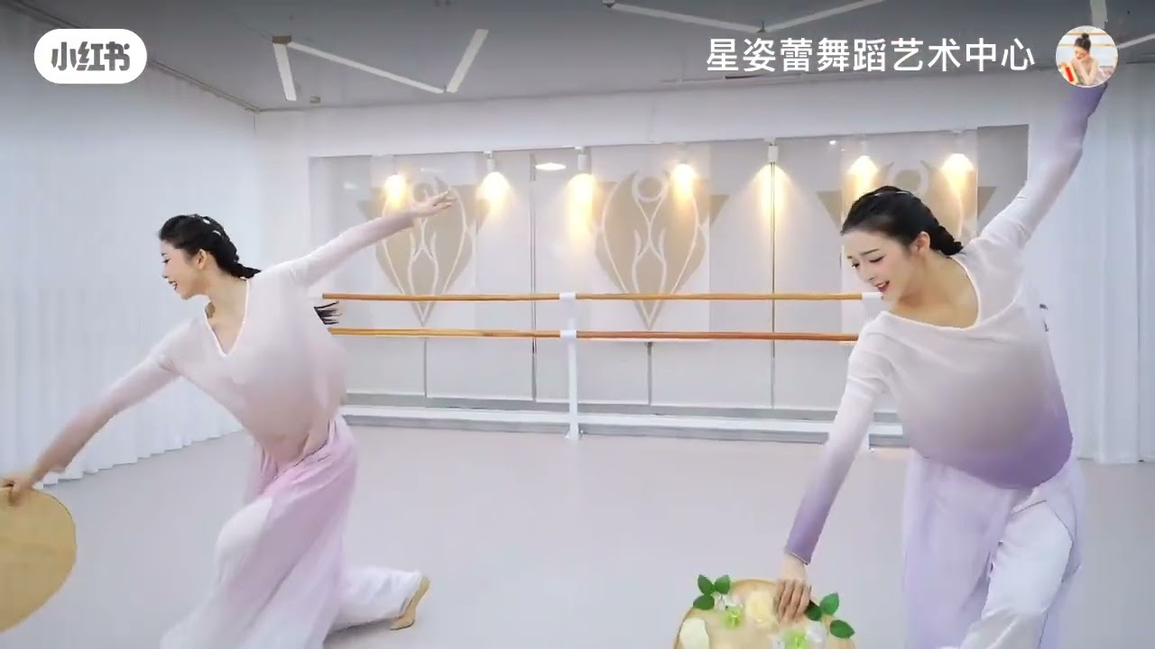 Bản Full- Hoa Trà Nở Rồi- Múa Trung Hoa- Ziweiliu- 茶花开了