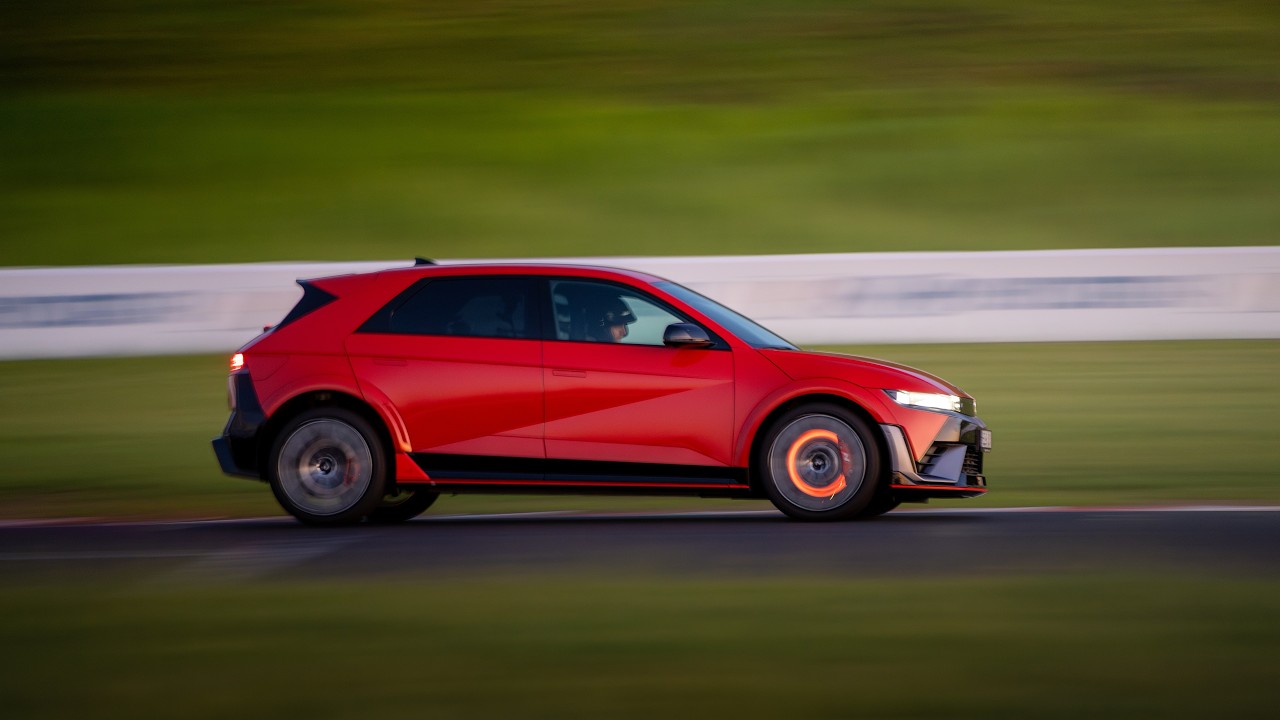 Hyundai IONIQ 5 N - Night Lap at the Autodrom Most Racing Circuit!