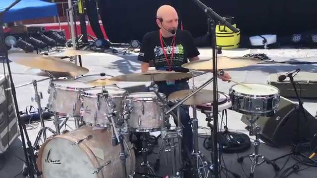 Steve Smith on Sonor Vintage Serie with Stern/Lockwood Band