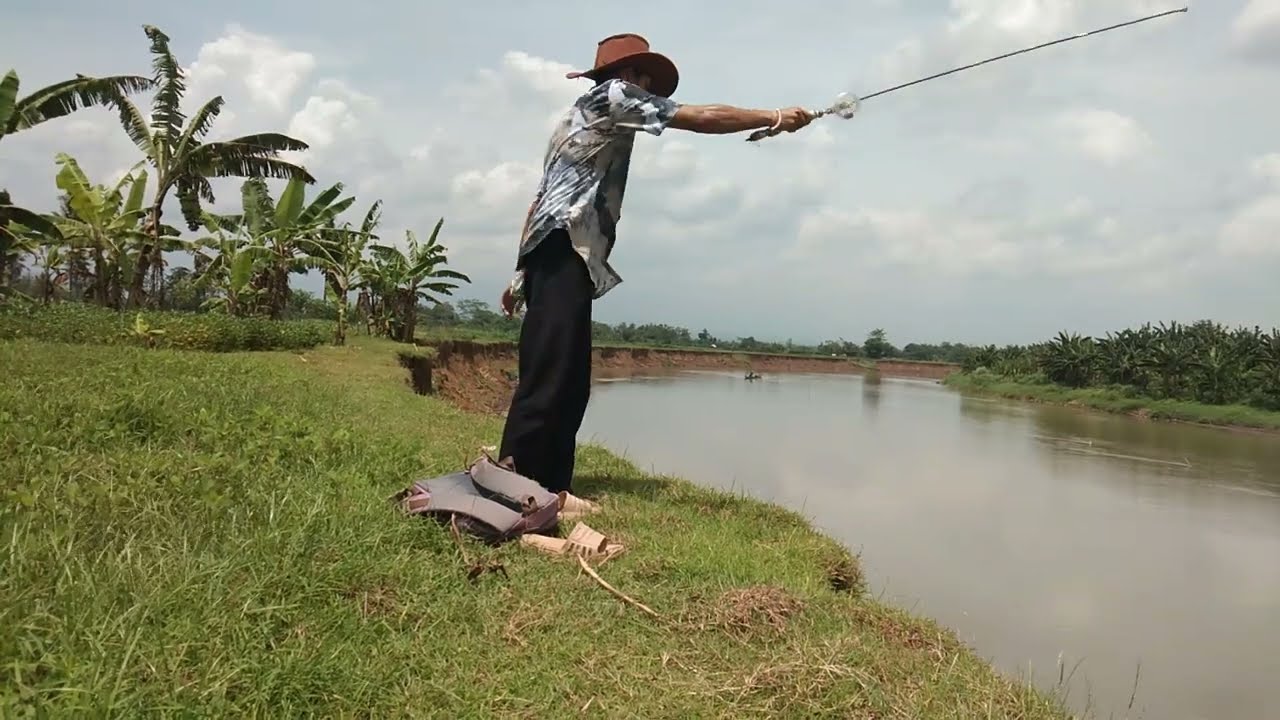 Memancing ikan di sungai linggamas ke 2#bahagia#fypyoutube#baru#hiburan#orangbaik 
