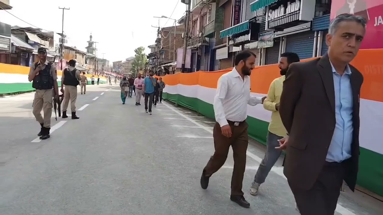 A huge crowd joined the anti-drug padyatra at kulgam