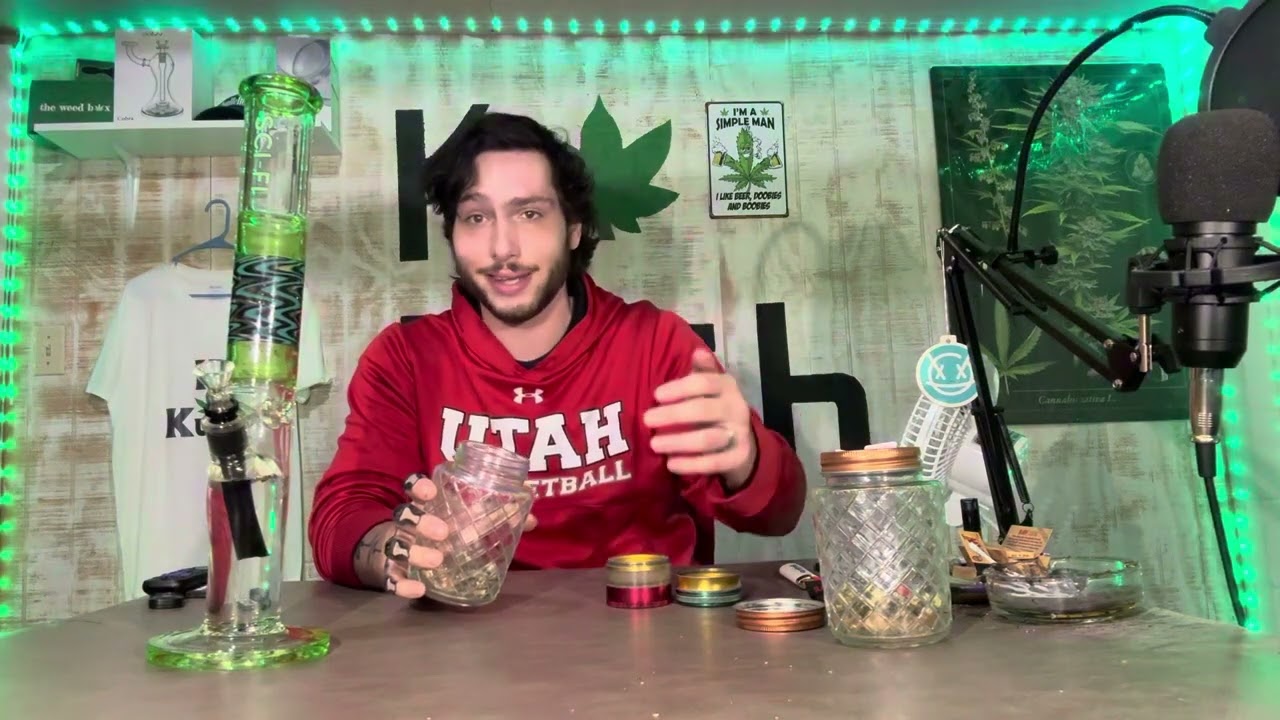 Reviewing my Classic SCI-FI glass straight tube 