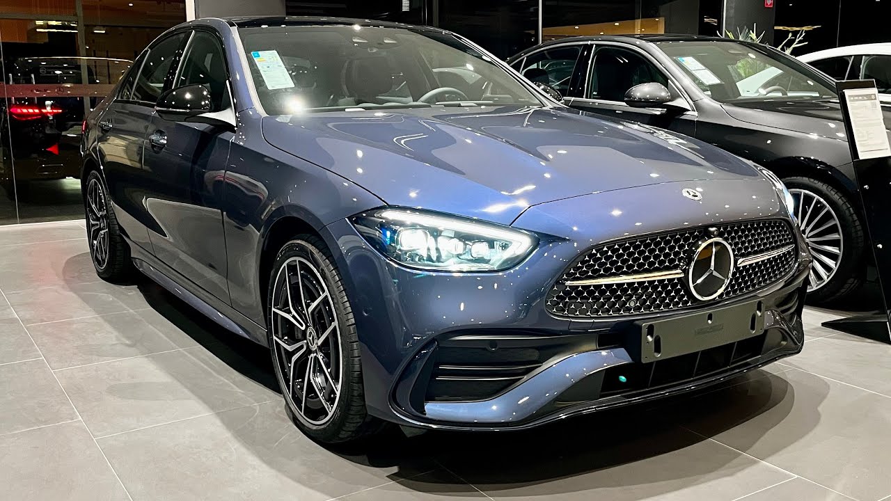 NOVO MERCEDES C 300 AMG LINE 2026 AZUL SOLIDATE 2.0 TURBO DE 258 CV EM DETALHES