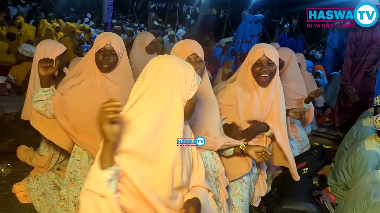 MADRASATUL TARBIA KUTOKA  KIDIKA WAKIONYESHA UJUZI WAO