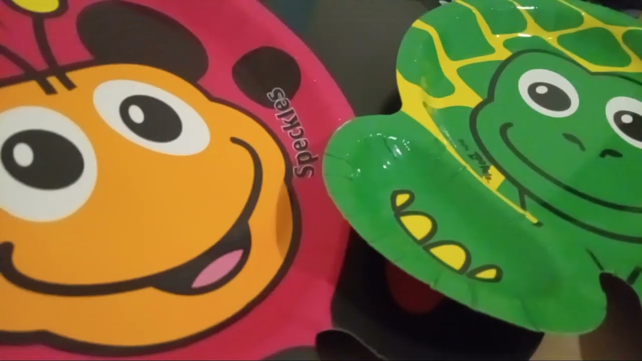 Zoo pals crazy