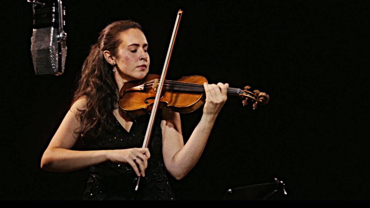 Una Mattina by Ludovico Einaudi - Beautiful Violin and Piano Live Performance