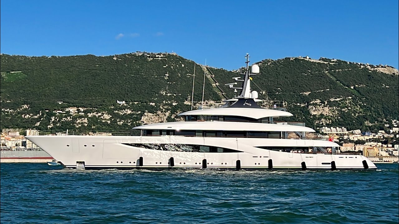 JUICE, Brand New Feadship built 71m Superyacht Docking In Gibraltar 4K