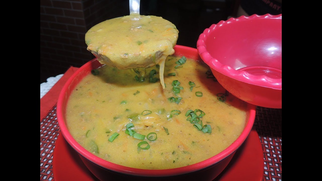 SOPA DE FUBÁ COM CARNE MOÍDA