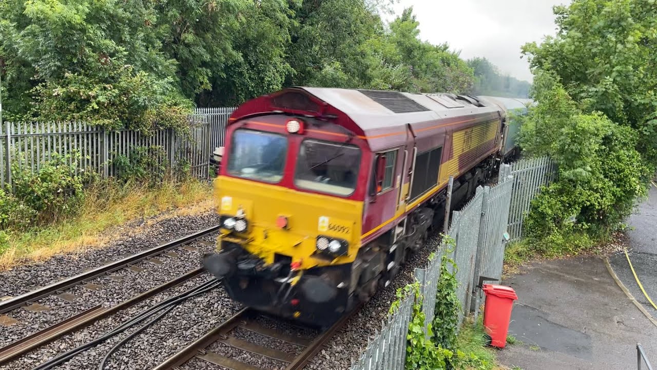 Class 66 | 66092 | DB Cargo UK - EWS Livery