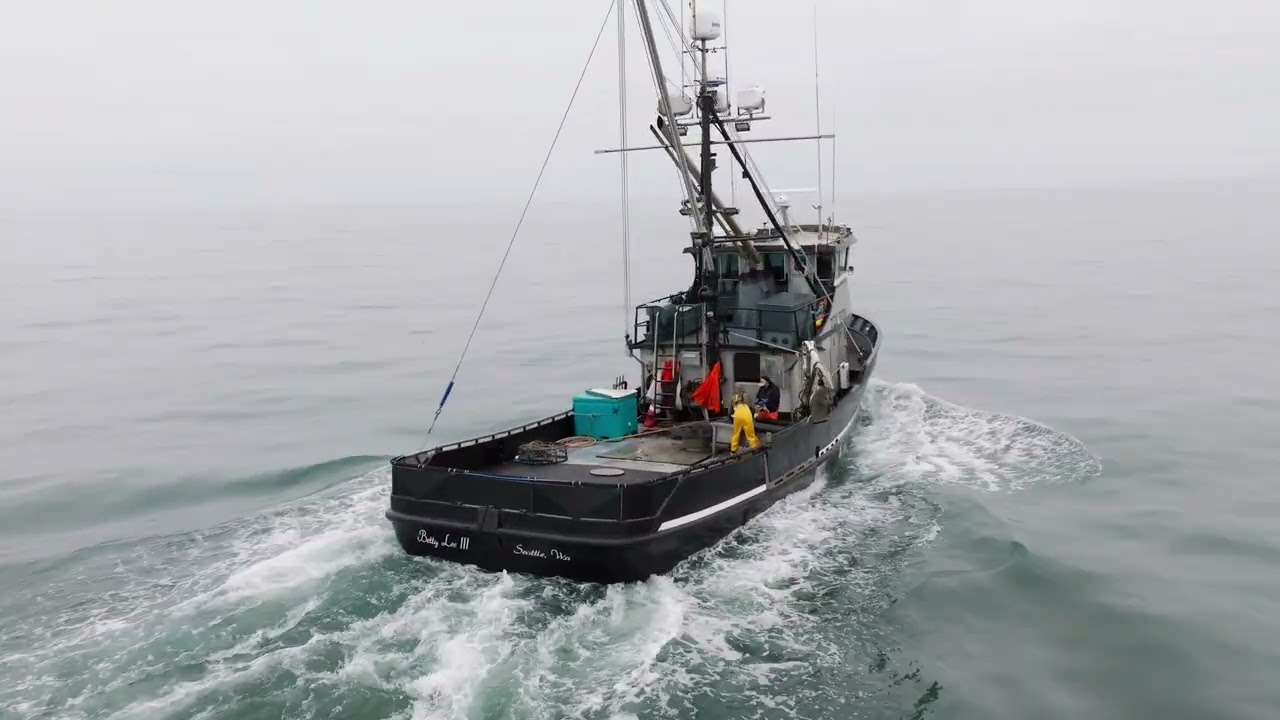 Up Close with the Betty Lee III | Hardworking Crabbers of the Pacific Northwest