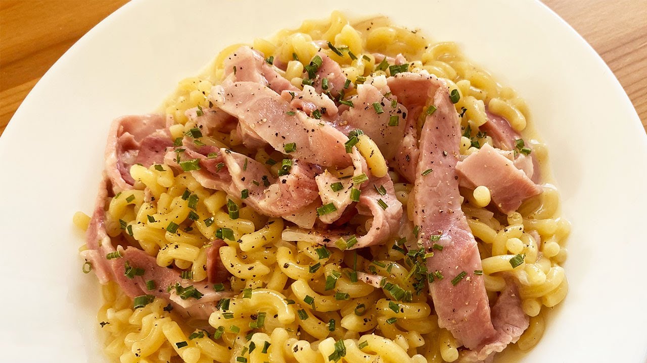 Risotto de coquillettes au jambon et au comté. Une recette rapide, facile et économique.
