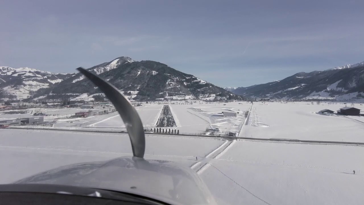Approach and landing in LOWZ