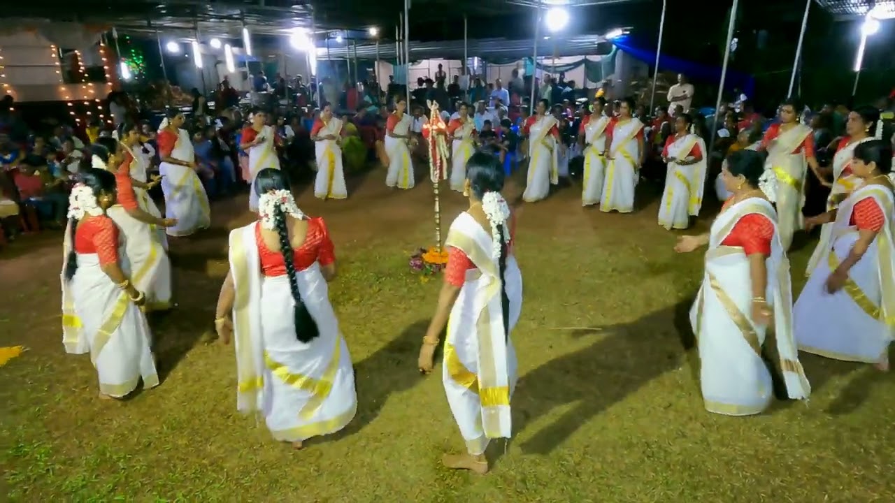Thiruvathira | കണ്ണനെങ്ങാം വന്നോ ഈവഴി | Ammancheril Mathresangam