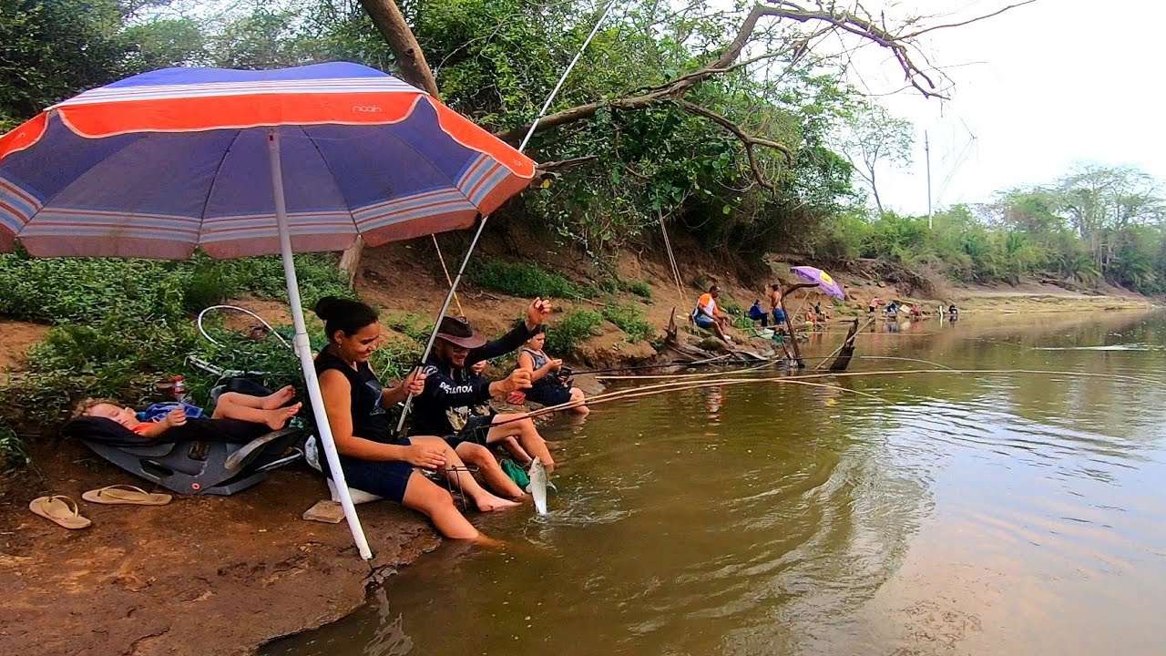 SIMPLES MAS UM DOS MELHOR LUGAR Q JA ACAMPEI - família na pesca