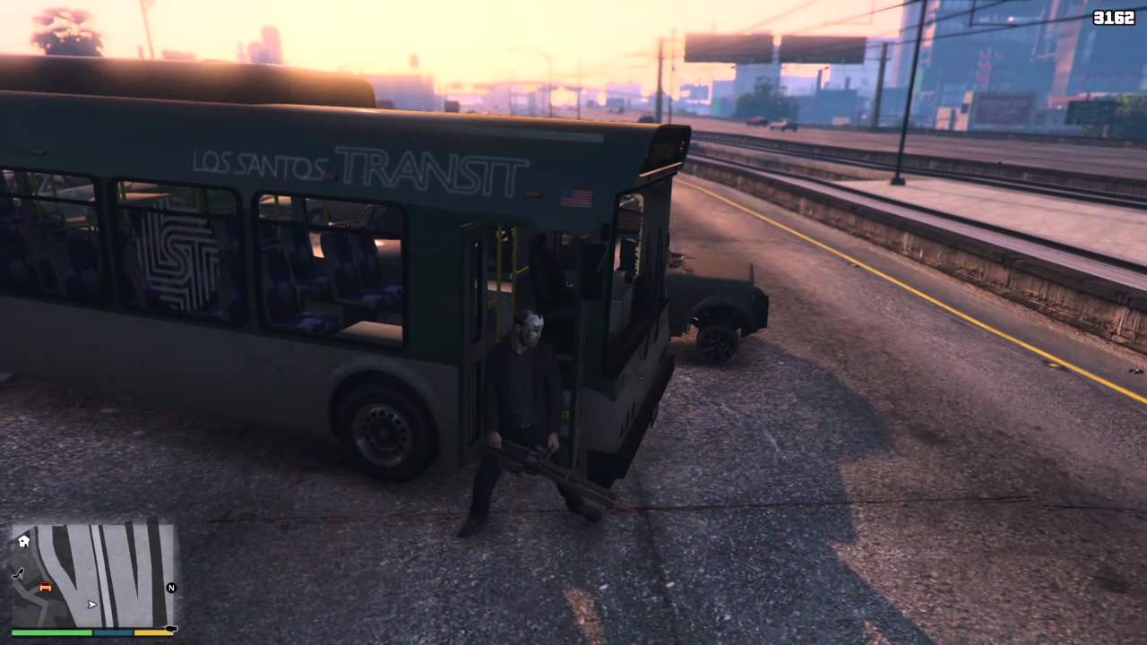 GTA V - Big traffic explosions