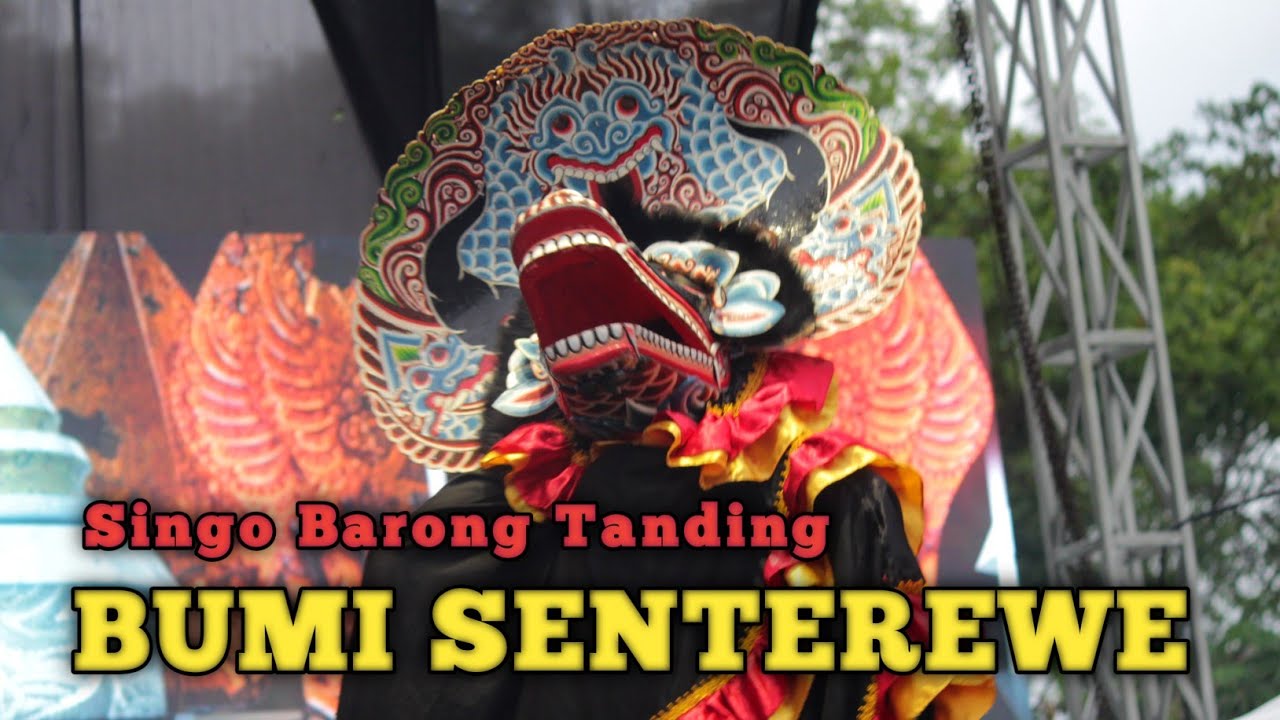 Singo Barong Tanding *BUMI SENTHEREWE* Live  - Taman Alun -alun - Tulungagung.