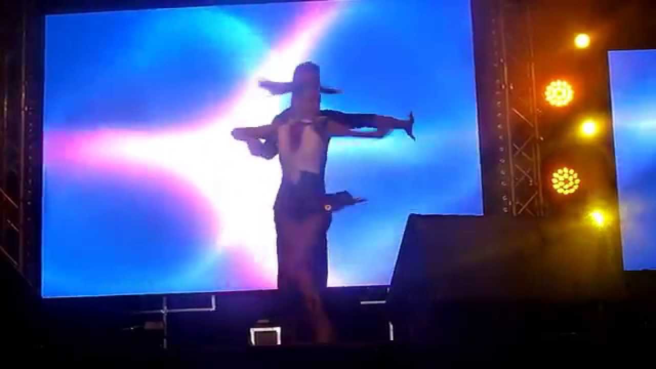 Christian Millette &Denista Ikonomova-Living for love-Tourn&eacute;e  TF1 2015-Canet plage