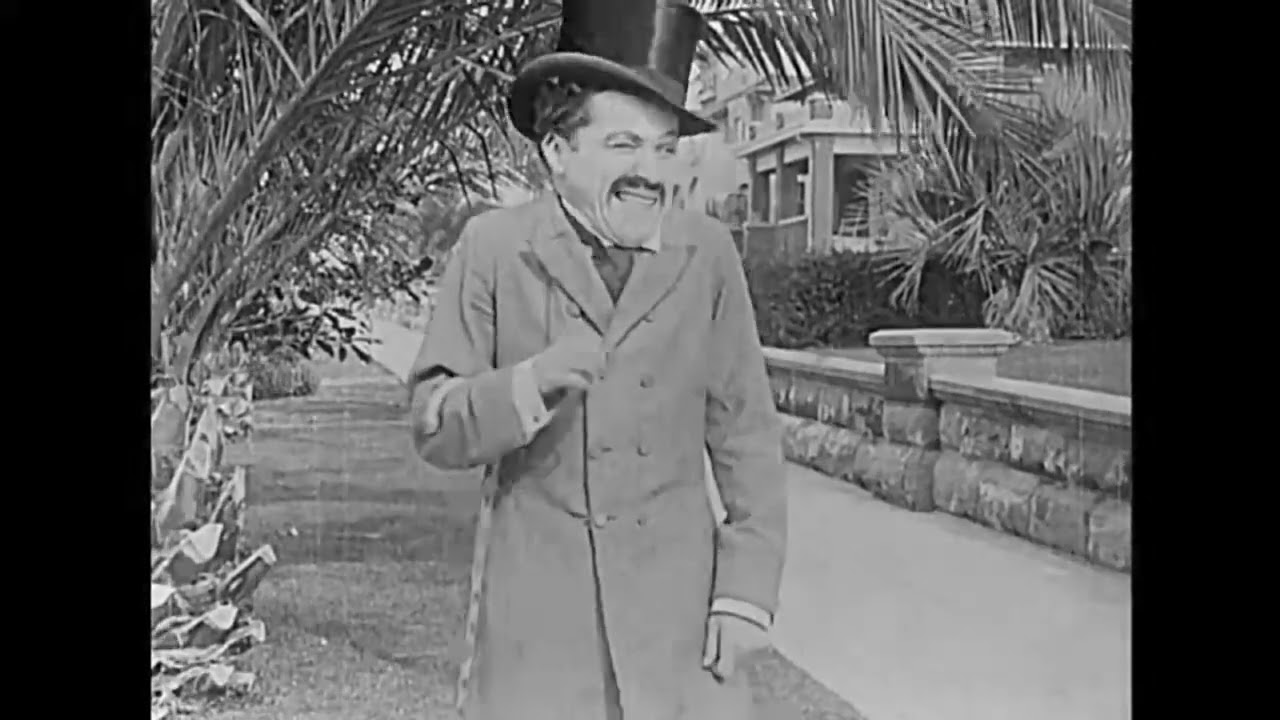 Every CHARLIE CHAPLIN Movie: 01 - Making a Living (1914) | Henry Lehrman Keystone Cops | 1st Chaplin