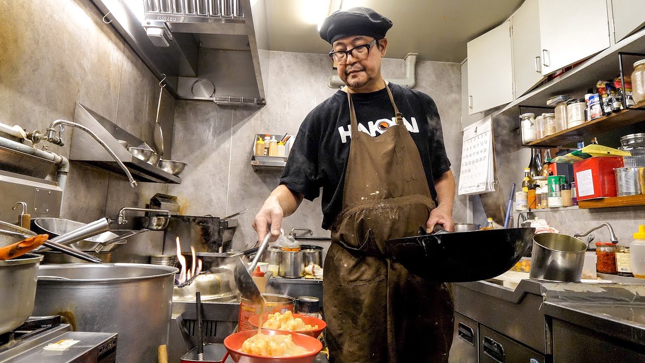 信じられない高速鍋さばきを魅せる熟練中華職人！腹パン必至の中華カレーライス丨Chinese Curry Rice -Wok Skills in Japan