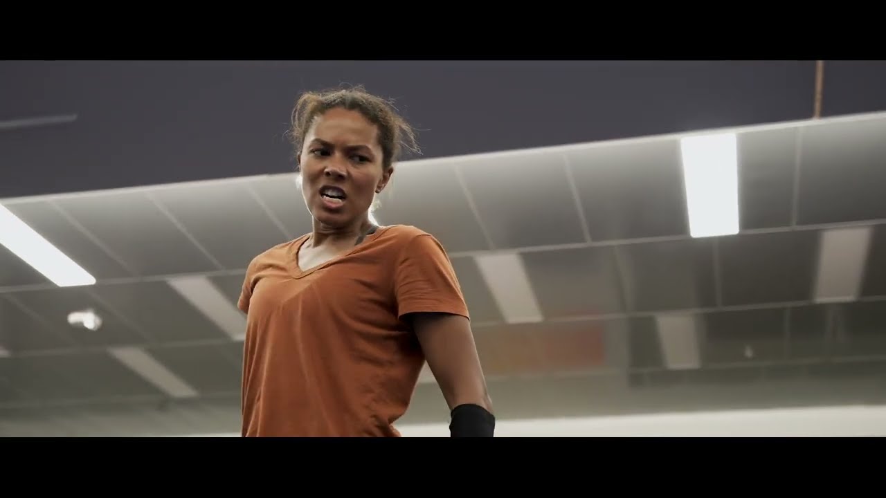 BLACK PANTHER  WAKANDA FOREVER OKOYE VS TALOCANIL BRIDGE FIGHT V1