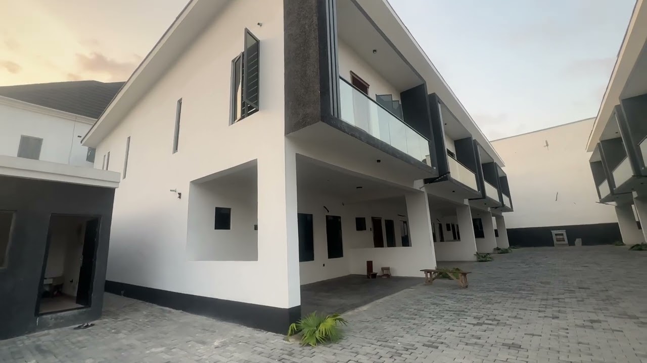 APARTMENT HUNT IN LEKKI LAGOS NIGERIA - HOUSE HUNTING IN LAGOS NIGERIA 2023