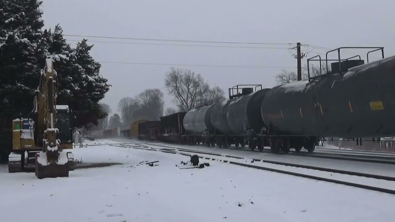 “Dashing Through The Snow” | NS 27A and NS 153 Plowing Through Seneca, SC