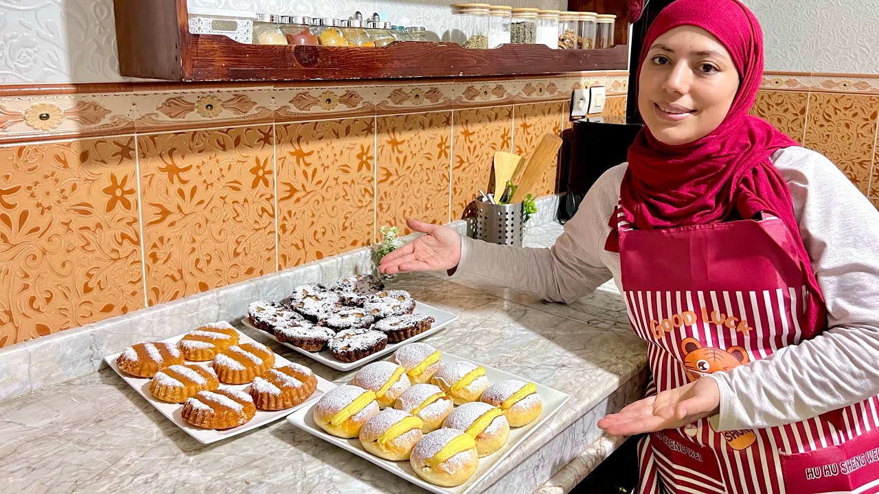 روتين مسائي💪🏻كوتي ساهل وسريع بريوش بحال بيني بالكريمة😍وميني كيك بخليط واحد وجدنا 2 اشكال مختلفين
