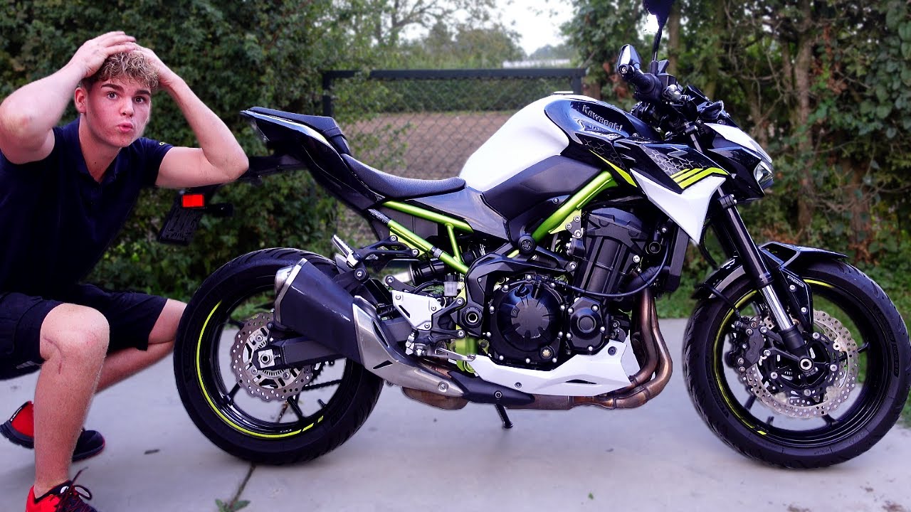 Deze Motor Een Onderhoudsbeurt Geven (Kawasaki Z900)
