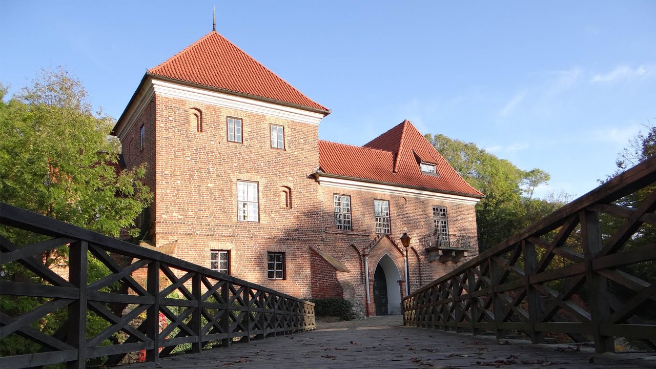 Zamek w Oporowie [2020]