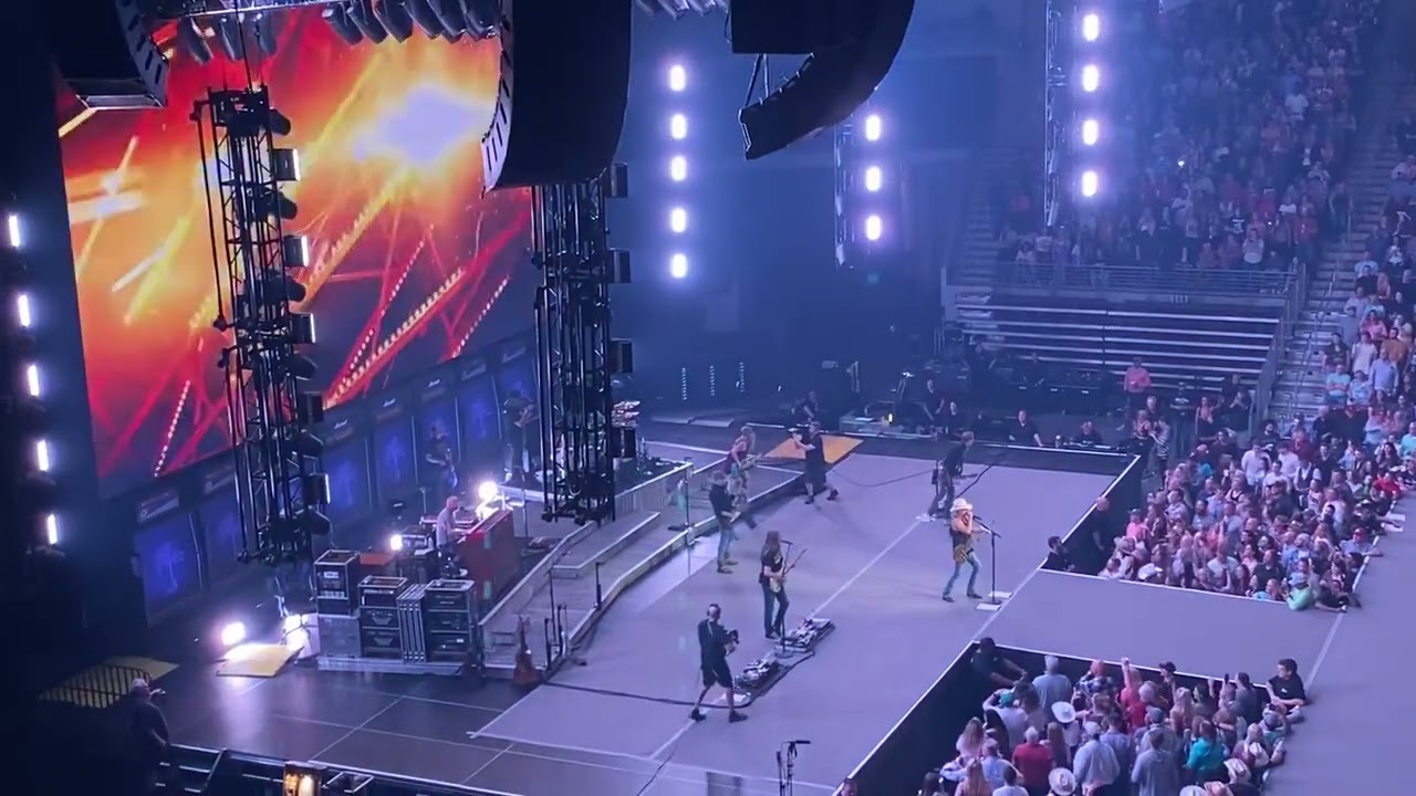 Kenny Chesney-Til It’s Gone