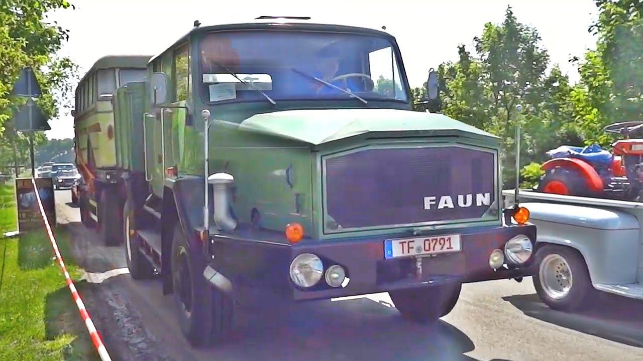 Hear the Roar of the Faun Gotaer Low Loader D4K Unicat V10 Truck - 1965 Bundeswehr Classic