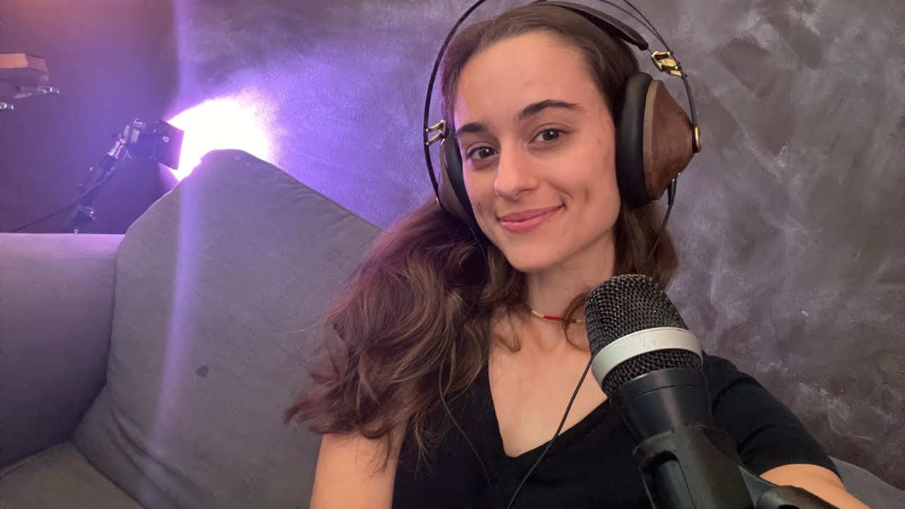 Live music with Iris Andie #singer #arianagrande #shorts