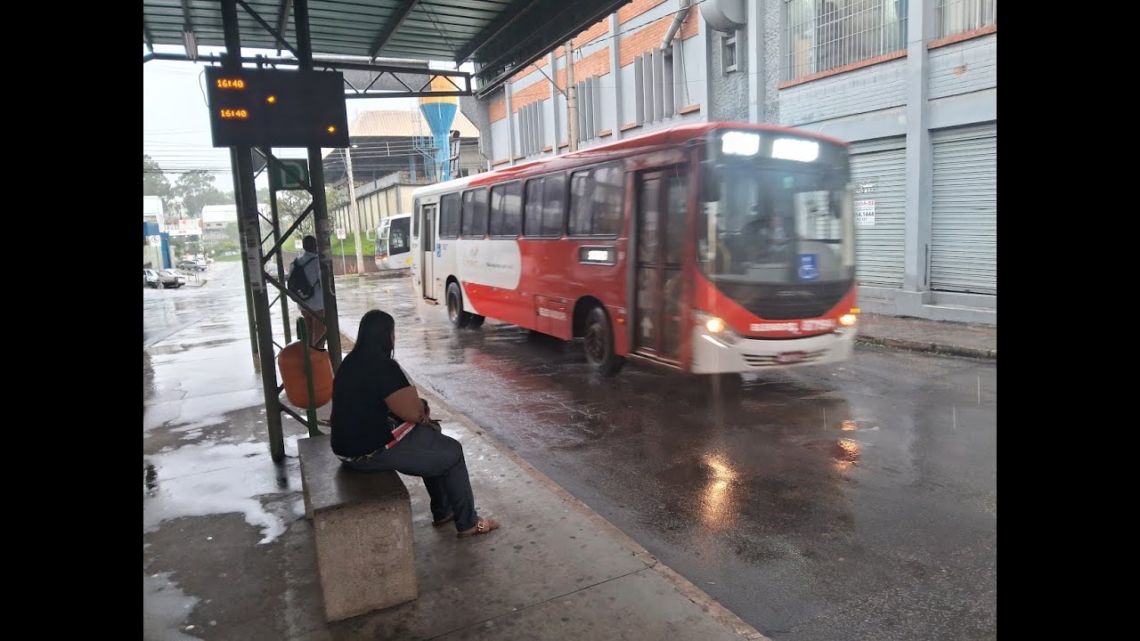 MOVIMENTAÇÃO DOS ONIBUS NA EST.  RIO NILO