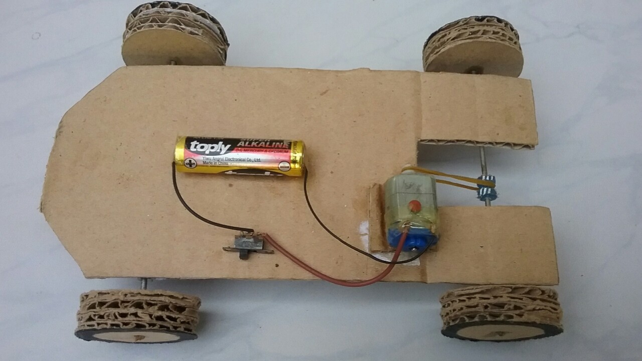 How to make a cardboard CR car