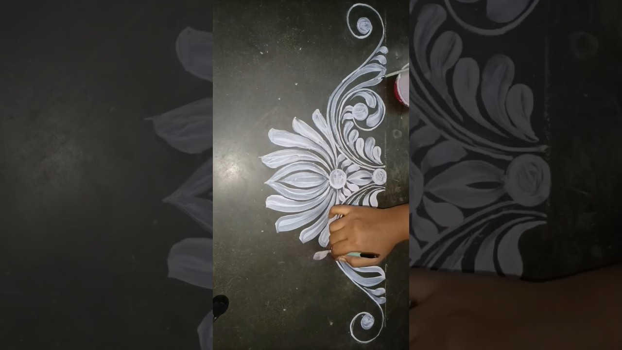 Laxmi Puja special alpona/door alpona#laxmipuja#viralshort#ytshort#trend#shorts @PriyaKarmakar-bm1cr
